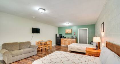 Mountain-view Briceville Studio: Pets Welcome!