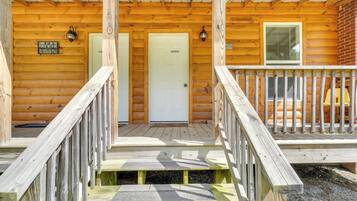 Apartment (0 Bedroom) | Interior