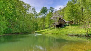 Unclassified image, 5 of 30, button - Peaceful Country Home < 5 Mi to Lake Cumberland (Albany)