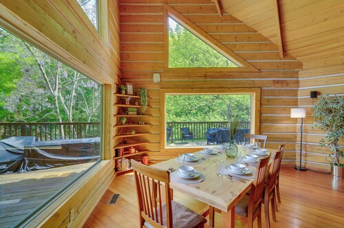 Peaceful Country Home < 5 Mi to Lake Cumberland