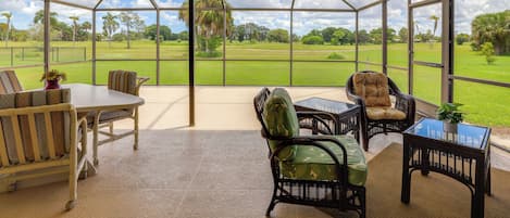 Hus (2 Bedrooms) | Boendets fasad