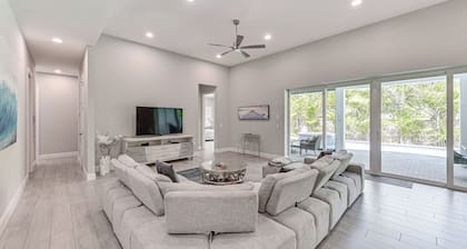 Marco Island Home w/ Pool & Hot Tub Near Beaches!