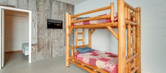 ATV Adventures Await: Tennessee Riverside Retreat