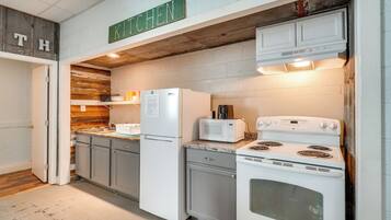 Apartment (1 Bedroom) | Interior