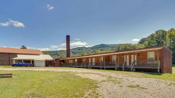 Apartment (1 Bedroom) | Interior