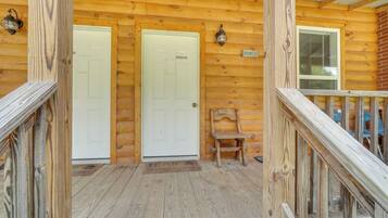 Apartment (0 Bedroom) | Interior