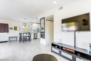 Talo (2 Bedrooms) | Sisätilat