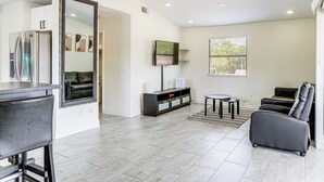 Rumah (2 Bedrooms) | Interior