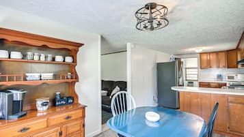 Rumah (2 Bedrooms) | Interior