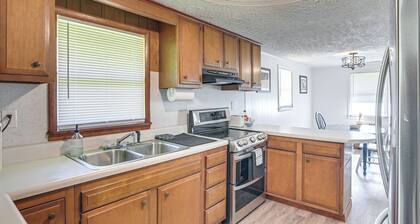 Home w/ Bunkroom: 2 Mi to Hatfield & Mccoy Trail