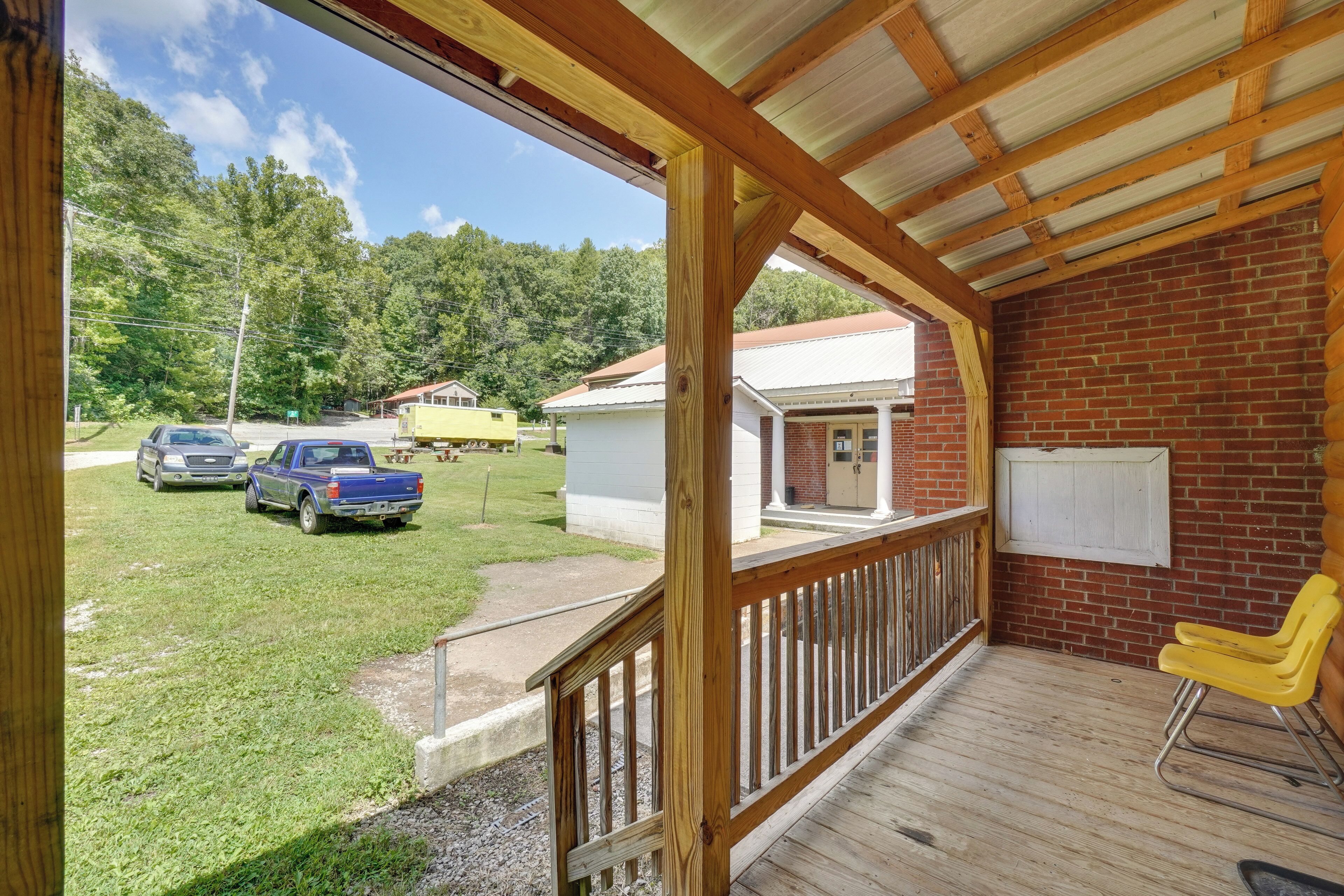 Apartment (0 Bedroom) | Interior