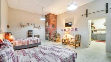 Apartment (0 Bedroom) | Bed sheets