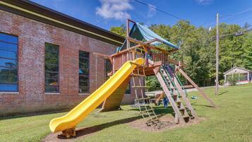 Apartment (0 Bedroom) | Interior