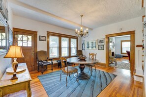 House (3 Bedrooms) | Interior - Spacious Home w/ Florida Room ~ 1 Mi to Lake Dora! (Mount Dora)