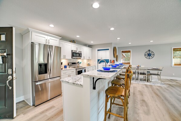 House (3 Bedrooms) | Interior - Beautiful Kentucky Lake Getaway w/ Dock & Deck! (New Concord)