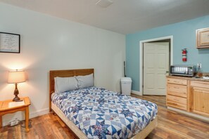 Apartment (0 Bedroom) | Interior - ATV Trails & River Access: Briceville Retreat (Briceville)