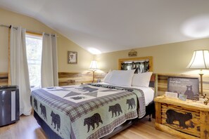 Interior - Game Room Access: Pet-friendly Sevierville Apt! (Sevierville)