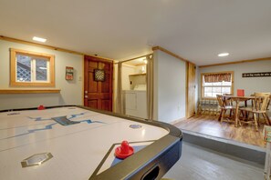 Interior - Game Room Access: Pet-friendly Sevierville Apt! (Sevierville)