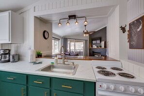 Apartment (1 Bedroom) | Interior