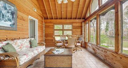 Lakefront Leesburg Home w/ Private Dock & Ramp!