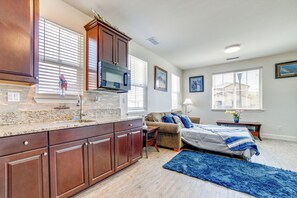 Apartment (1 Bedroom) | Interior