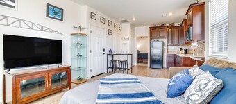 Wwii Aviation-themed Apt in Sparks: Near Parks!