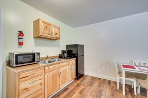 Apartment (0 Bedroom) | Interior - ATV Trail Access: Mountain-view Briceville Studio! (Briceville)