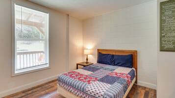 Apartment (0 Bedroom) | Interior