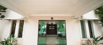 Hotel Joli