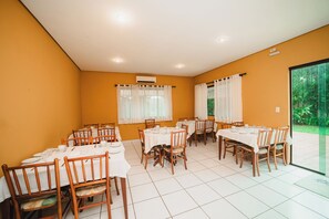 Desayuno a la carta gratuito y diario