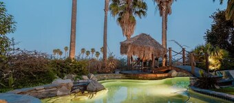 Villa Serena | Pool, Pickleball & Luxury Retreat