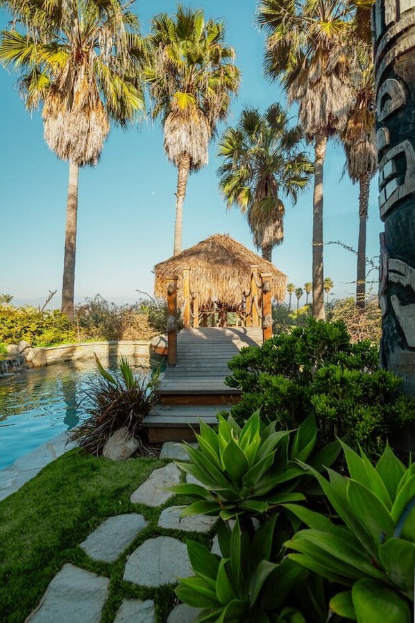 Pool - The Villa Serena Luxury Home (Fallbrook)