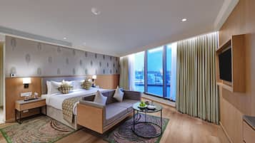 1 bedroom, in-room safe, desk, soundproofing