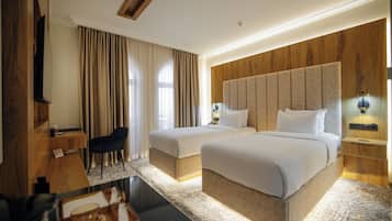 Standard Twin Room | Egyptian cotton sheets, premium bedding, down duvets, memory-foam beds