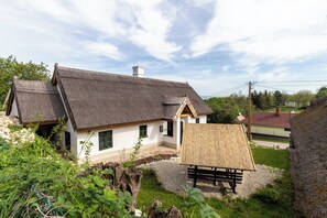 Exterior - Klementina's Guest House (Nemesvita)