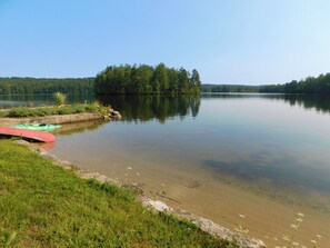 Beach nearby - Expansive 5-Bedroom Waterfront Retreat on Moose Pond (Denmark)