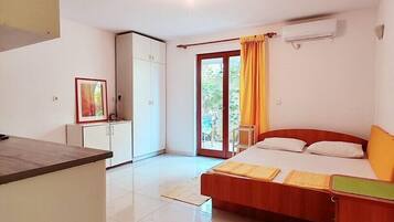 1 Schlafzimmer, WLAN, Bettwäsche