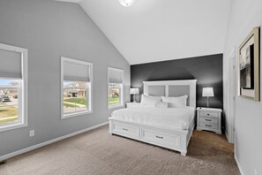 5 bedrooms, iron/ironing board, free WiFi, bed sheets