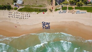 Bungalow básico | Playa | Ubicación a pie de playa y arena blanca