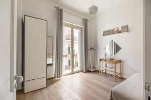 2 habitaciones, tabla de planchar con plancha y wifi gratis 