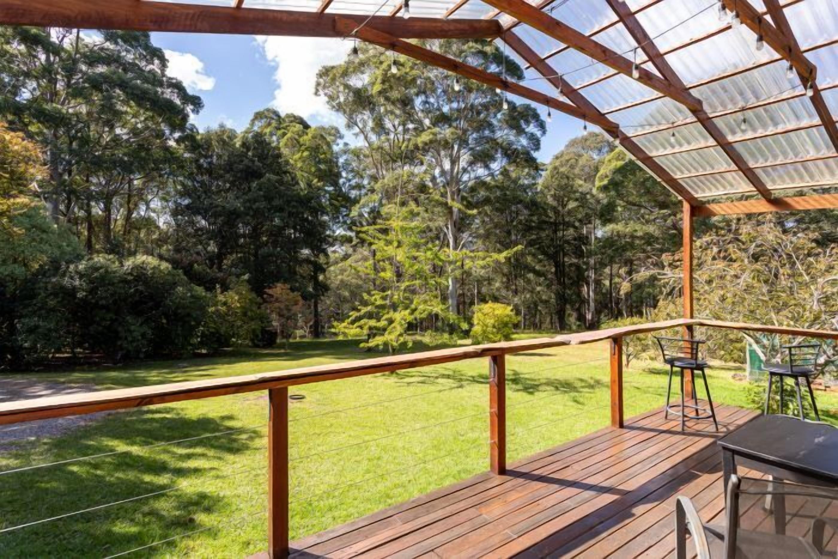 Superior Cabin, 1 Queen Bed, Balcony, Garden View | Terrace/patio