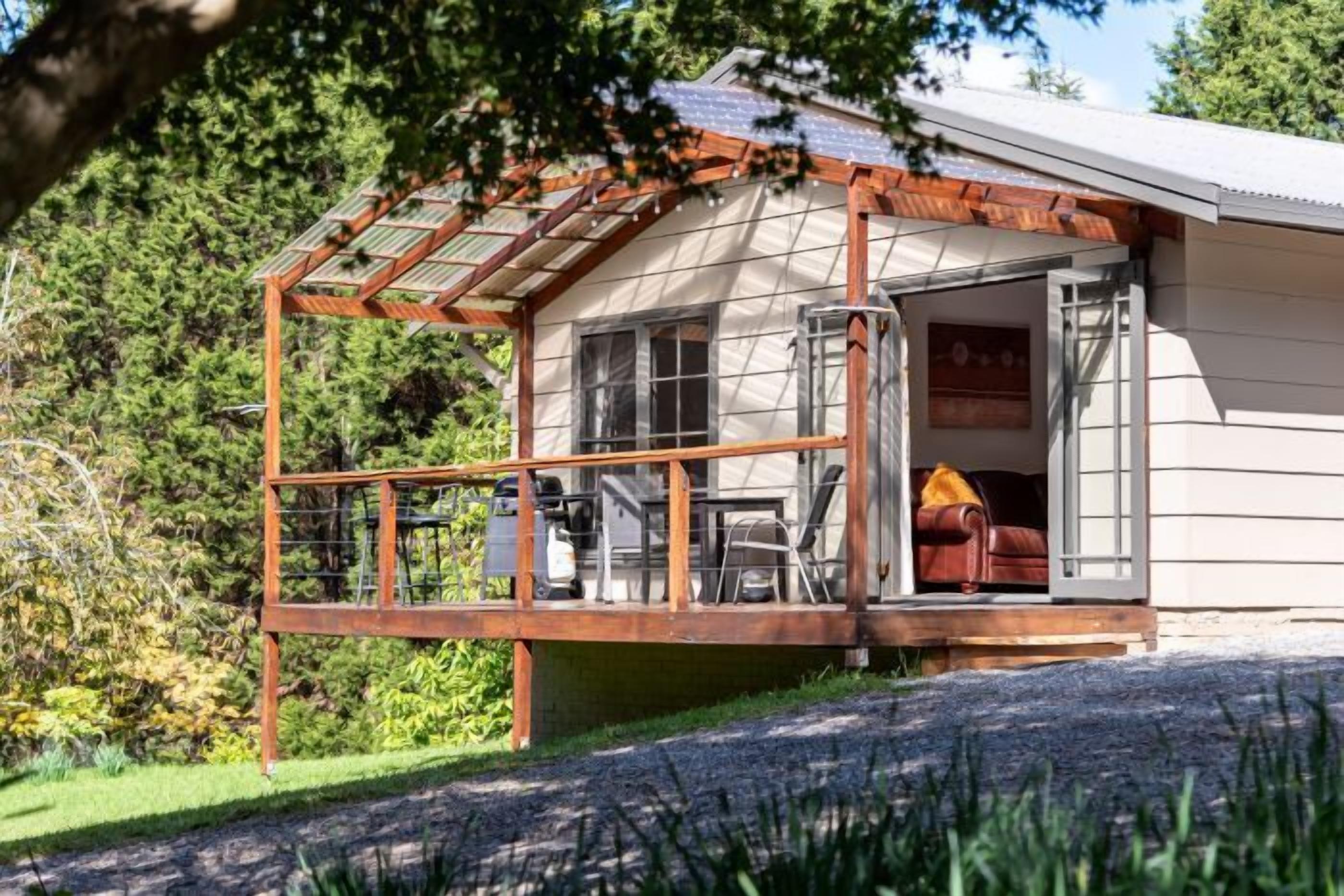 Superior Cabin, 1 Queen Bed, Balcony, Garden View | Terrace/patio