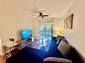 Smart TV - Grand Tuscana 3BR Condo Resort Style near Disney (Four Corners)