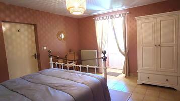 3 chambres, fer et planche Ă repasser, Wi-Fi