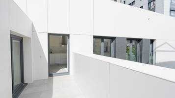 Deluxe Apartment | Terrace/patio