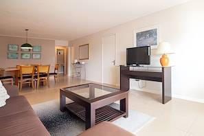 Apartment | Living area