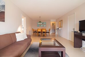 Apartment | Living area