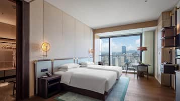 Quarto premium, 2 camas de solteiro | Frigobar, cofres nos quartos, cortinas blackout, quartos à prova de som