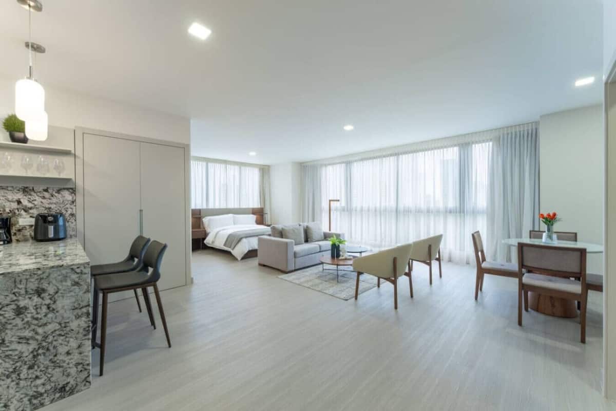 Literie de qualité supérieure, coffres-forts dans les chambres