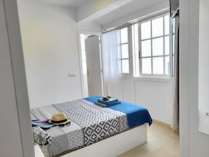 1 bedroom, Internet, bed sheets